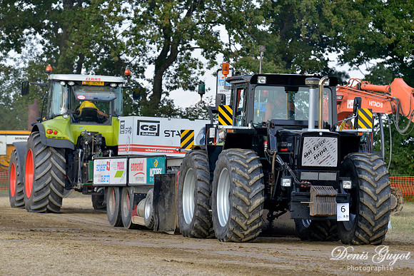 Tracteur Pulling Tannay 2013 (19)