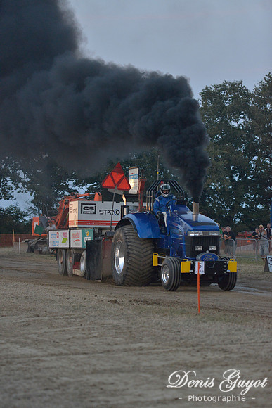 Tracteur Pulling Tannay 2013 (51)