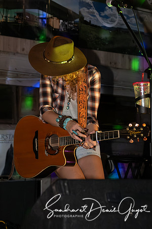 Darwyn - Country & Blues Music - DenisGuyot (128)