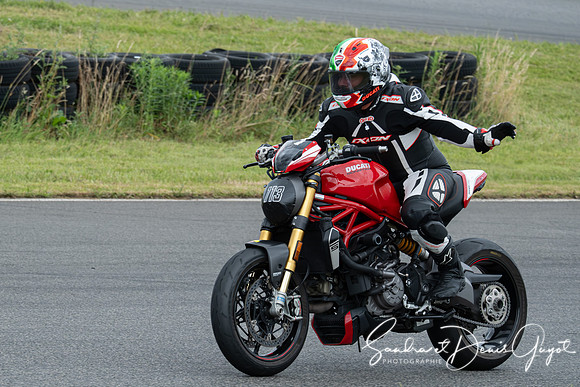AcidTracks Bresse 2024 Juillet - DenisGuyot - Blanc (71)