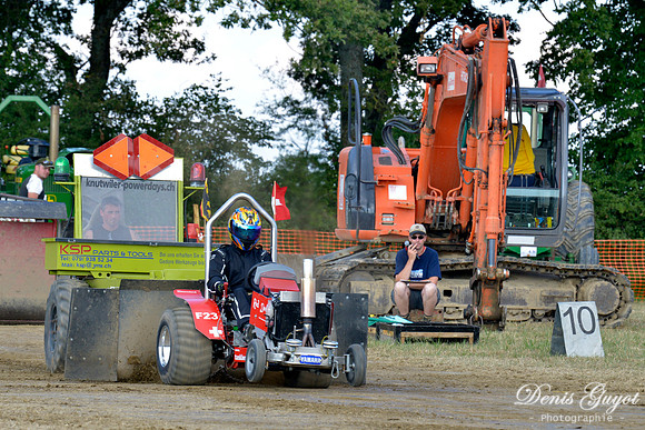 Tracteur Pulling Tannay 2013 (107)