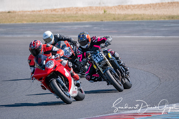 AcidTracks Magny-Cours 2024 - SandraGuyot - B (18)